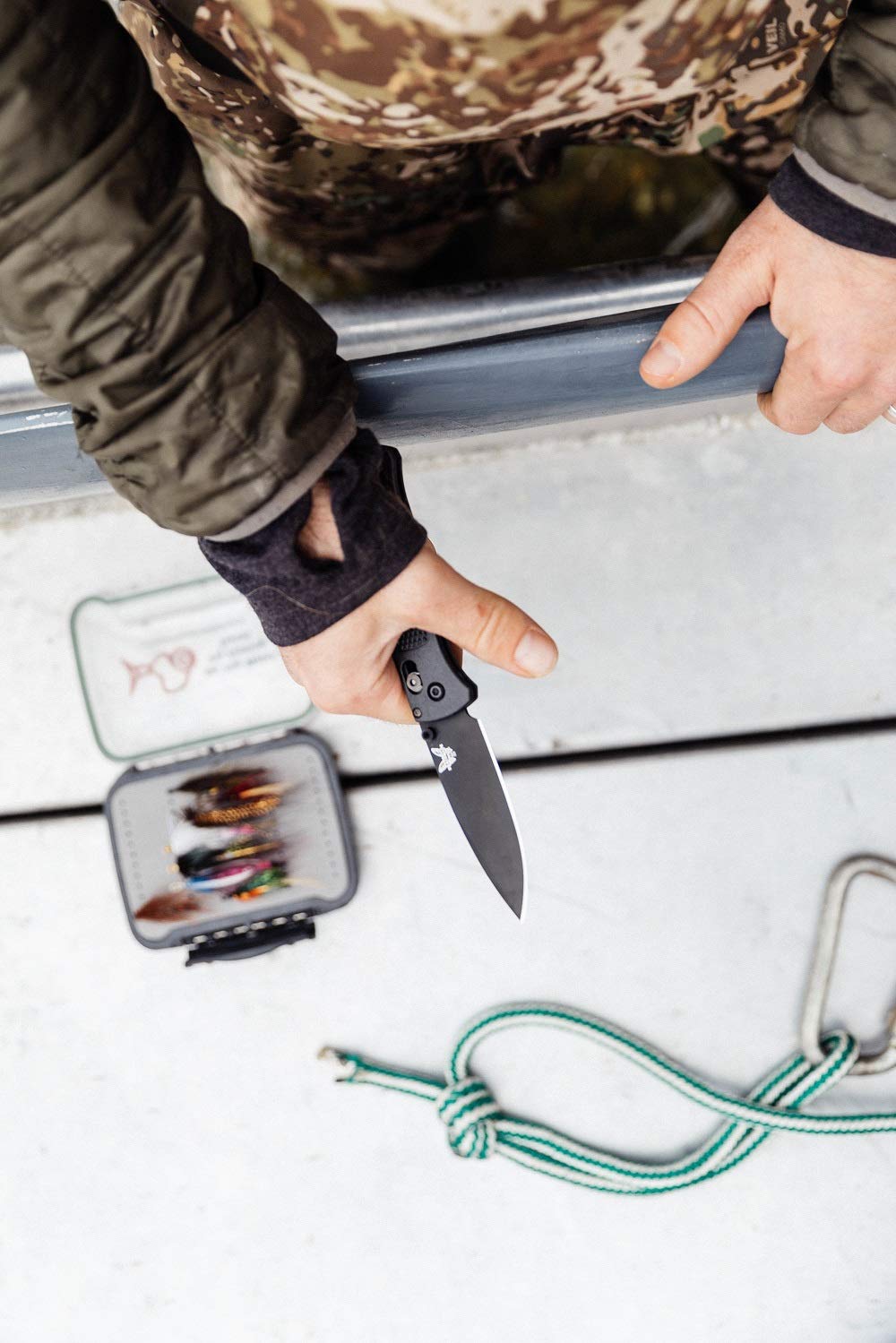 Benchmade - Bugout Outdoor EDC Folding Knife, Slim, Lightweight, Drop-Point Blade, Carbon Fiber (535BK-2) - Image 7